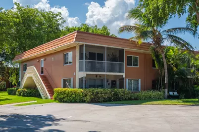 1920 NE 1st Terrace #212H, Wilton Manors, FL 33305 - Photo 1