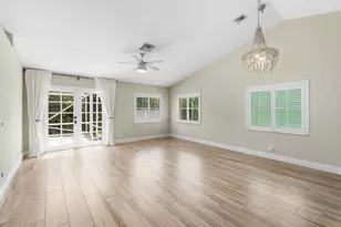 1215 E Lancewood Pl, Delray Beach, FL 33445 - Photo 12