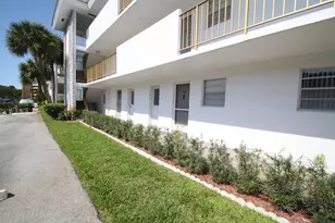 5501 NW 2nd Ave, Boca Raton, FL 33487 - Photo 4