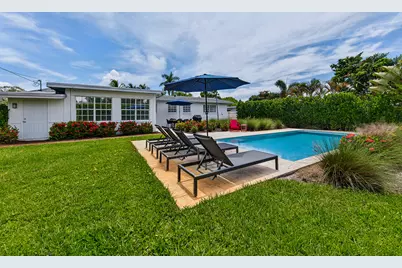 4795 NE 18th Avenue, Oakland Park, FL 33334 - Photo 4