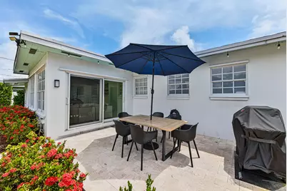 4795 NE 18th Avenue, Oakland Park, FL 33334 - Photo 10