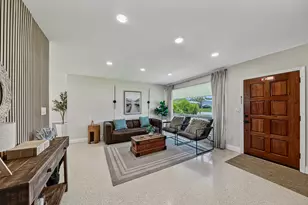 4795 NE 18th Ave, Oakland Park, FL 33334 - Photo 16