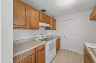 1500 W 13th Street W, Riviera Beach, FL 33404 - Photo 6