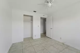 1500 W 13th Street W, Riviera Beach, FL 33404 - Photo 8