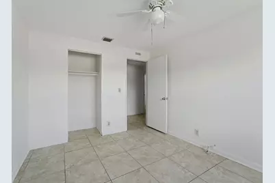 1500 W 13th Street W, Riviera Beach, FL 33404 - Photo 8