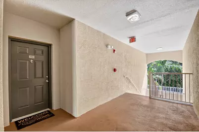 6511 Emerald Dunes Drive #304, West Palm Beach, FL 33411 - Photo 6