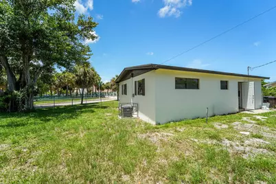 1382 9th Street, West Palm Beach, FL 33401 - Photo 20