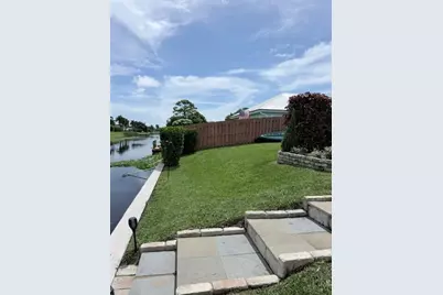 1201 SW 25th Avenue, Boynton Beach, FL 33426 - Photo 24