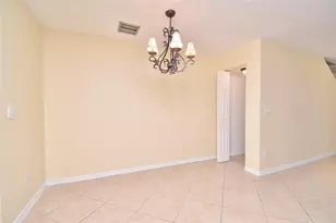 8982 Chambers St, Tamarac, FL 33321 - Photo 8