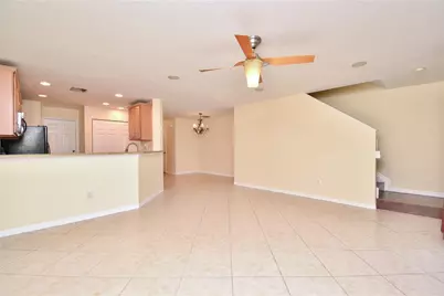 8982 Chambers Street, Tamarac, FL 33321 - Photo 6