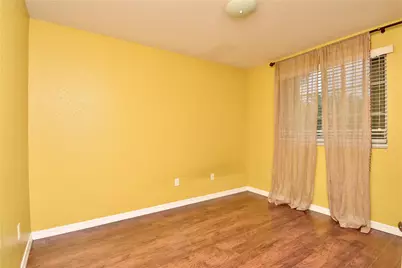 8982 Chambers Street, Tamarac, FL 33321 - Photo 14