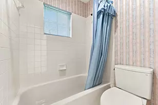 143 Cameron Ct, Weston, FL 33326 - Photo 20