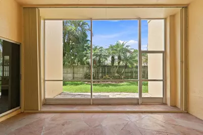 143 Cameron Court, Weston, FL 33326 - Photo 26