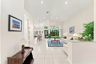 143 Cameron Ct, Weston, FL 33326 - Photo 2