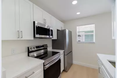 2831 N Seacrest Boulevard, Boynton Beach, FL 33435 - Photo 14