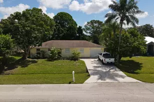 1673 SW Gemini Ln, Port Saint Lucie, FL 34984 - Photo 1