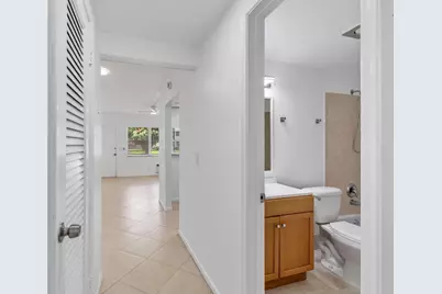 126 Norwich F, West Palm Beach, FL 33417 - Photo 14