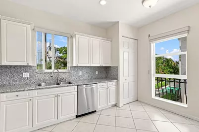 4619 Poinciana Street #7A, Lauderdale by the Sea, FL 33308 - Photo 16
