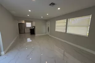 920 NE 50th St, Deerfield Beach, FL 33064 - Photo 12