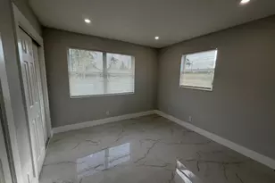 920 NE 50th St, Deerfield Beach, FL 33064 - Photo 4