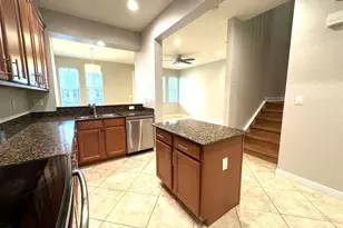 499 Corte Madera Ln, West Palm Beach, FL 33401 - Photo 8