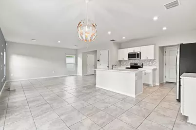 484 Cherimoya Street, Fort Pierce, FL 34981 - Photo 8