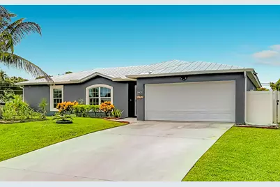 1402 SW Flounder Lane, Port Saint Lucie, FL 34953 - Photo 4