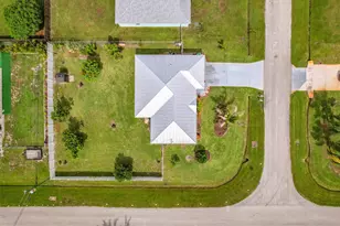 1402 SW Flounder Ln, Port Saint Lucie, FL 34953 - Photo 46