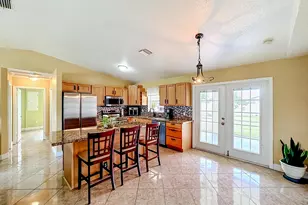 1402 SW Flounder Ln, Port Saint Lucie, FL 34953 - Photo 10