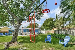 803 Bluebird Dr, Delray Beach, FL 33444 - Photo 24