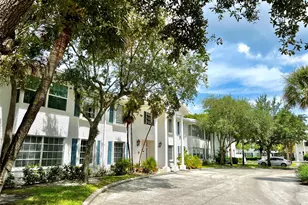 2271 NE 68th St, Fort Lauderdale, FL 33308 - Photo 10
