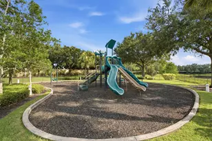 7225 Maidstone Dr, Port Saint Lucie, FL 34986 - Photo 40