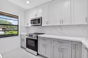 9272 Vista Del Lago, Boca Raton, FL 33428 - Photo 6