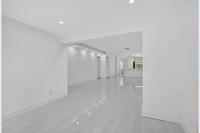 9272 Vista Del Lago #28F, Boca Raton, FL 33428 - Photo 18