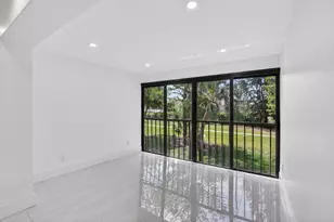 9272 Vista Del Lago, Boca Raton, FL 33428 - Photo 12