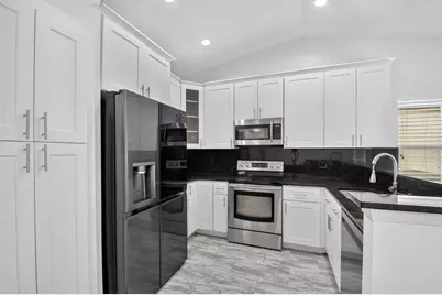 208 Caribe Court, Greenacres, FL 33413 - Photo 10