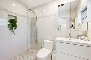 1718 SE 14th St, Fort Lauderdale, FL 33316 - Photo 18