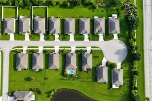 2709 Granville Mnr SW, Vero Beach, FL 32968 - Photo 20