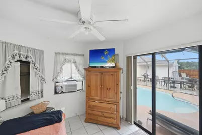 517 SE Felix Avenue, Port Saint Lucie, FL 34984 - Photo 18