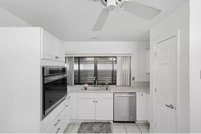 517 SE Felix Avenue, Port Saint Lucie, FL 34984 - Photo 4