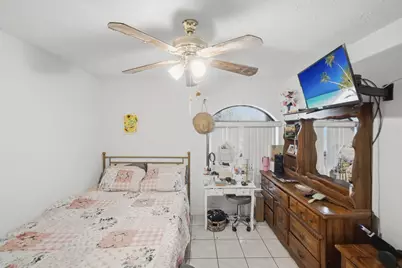 517 SE Felix Avenue, Port Saint Lucie, FL 34984 - Photo 10