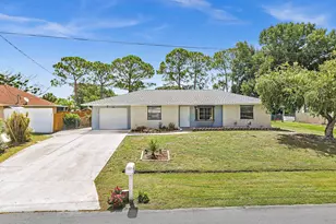 515 NW Twylite Terrace, Port Saint Lucie, FL 34983 - Photo 2