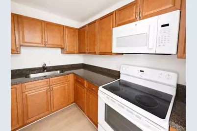 2201 NE 36th Street #102, Lighthouse Point, FL 33064 - Photo 4
