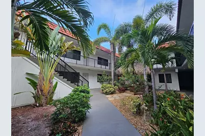 2201 NE 36th Street #102, Lighthouse Point, FL 33064 - Photo 6
