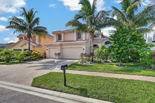 120 Isola Cir, Royal Palm Beach, FL 33411 - Photo 2