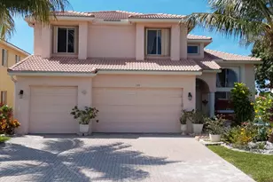 120 Isola Cir, Royal Palm Beach, FL 33411 - Photo 1