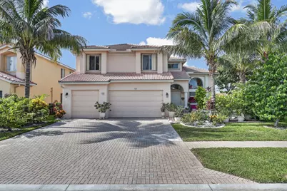 120 Isola Circle, Royal Palm Beach, FL 33411 - Photo 2