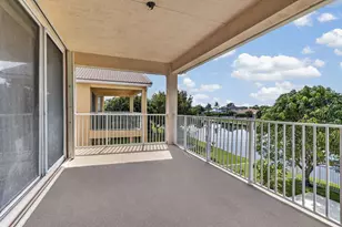 120 Isola Cir, Royal Palm Beach, FL 33411 - Photo 54