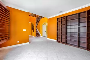 112 Isola Cir, Royal Palm Beach, FL 33411 - Photo 2