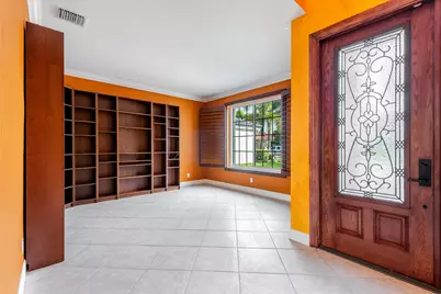 112 Isola Circle, Royal Palm Beach, FL 33411 - Photo 2